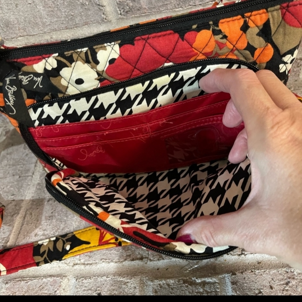 Vera Bradley - Picture 7 of 8